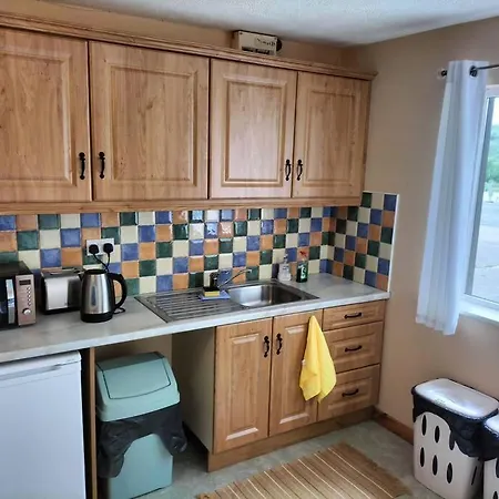 Lovely2 Bed Apt On Wild Atlantic With Free Parking 아파트 *
